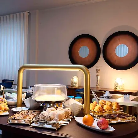 America Hotel Oporto